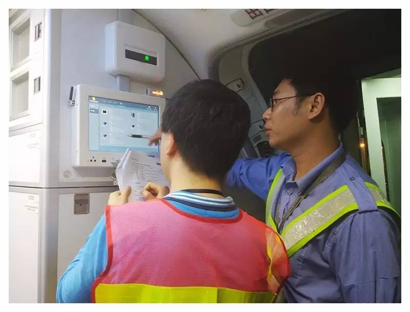 5001拉斯维加斯客舱无线娱乐系统正式在南航激活—内容图二.jpg